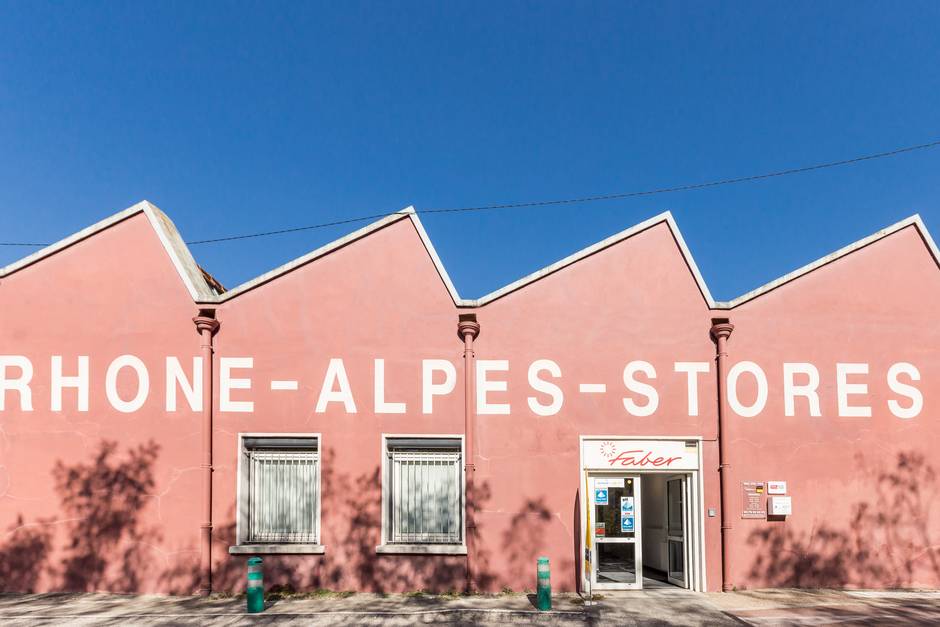 Devanture Rhône Alpes Stores
