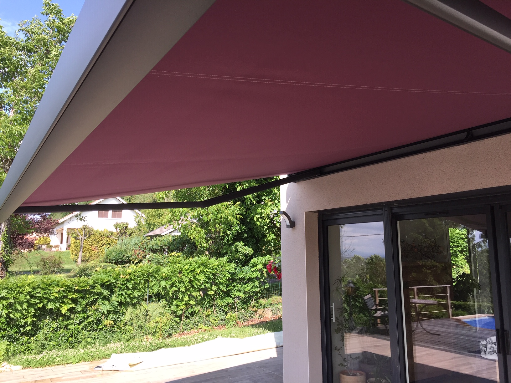 Store banne dans l'Ain