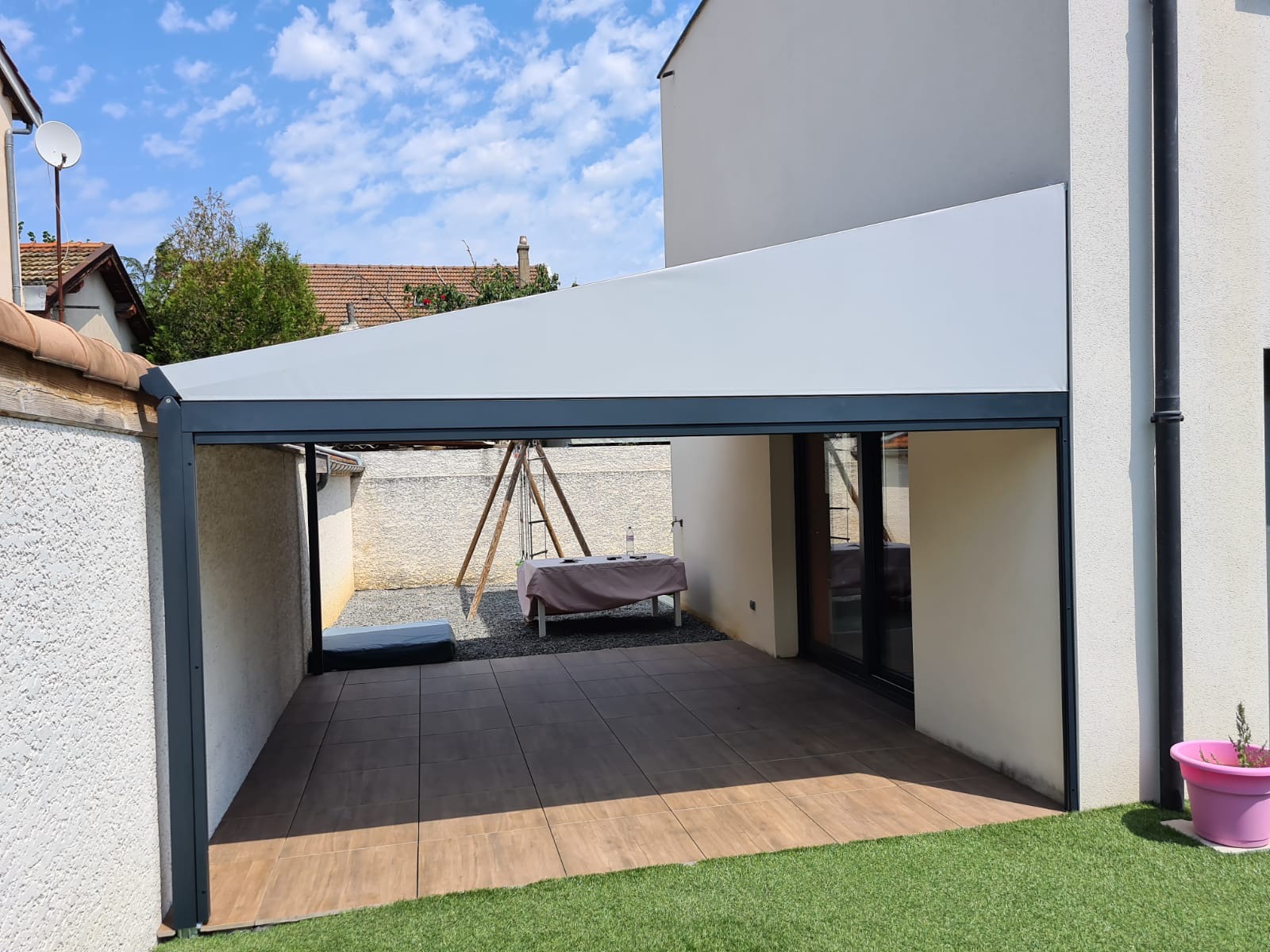 Pergola dans le Rhône