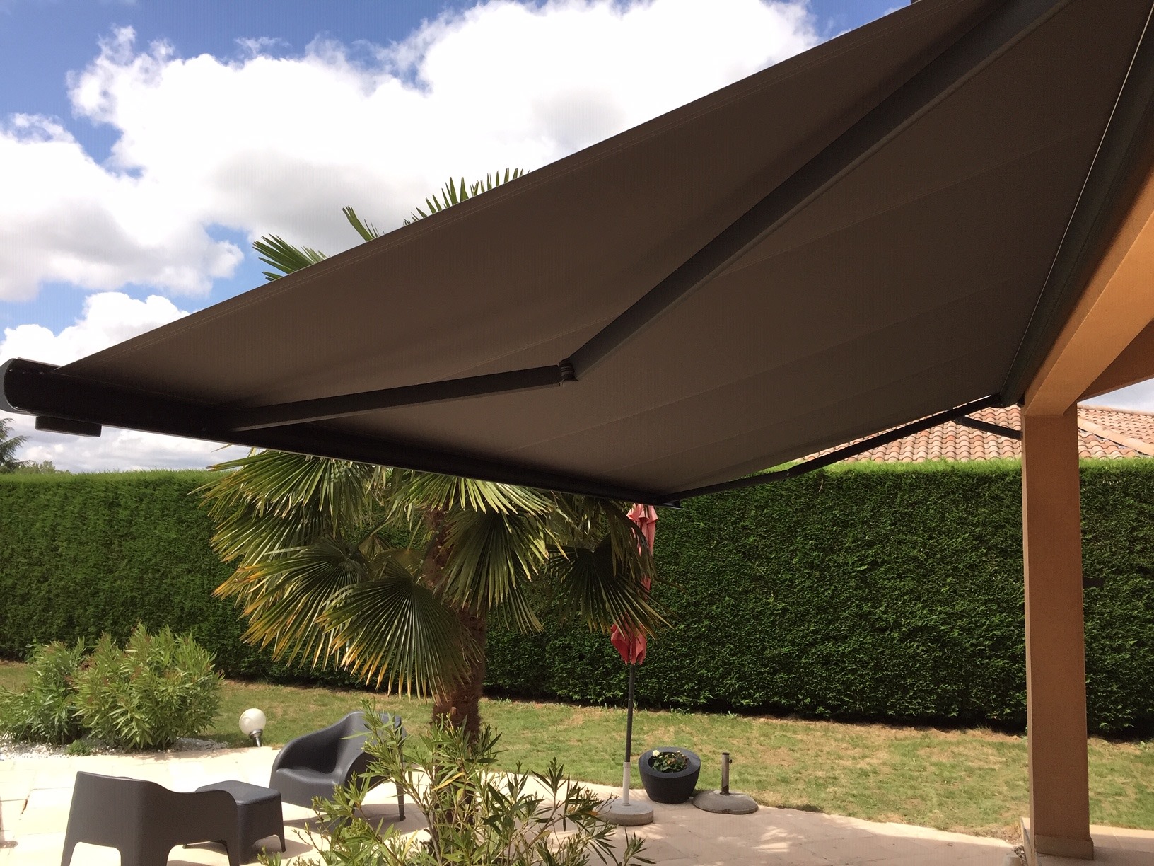 Store coffre intégral dans l'Ain