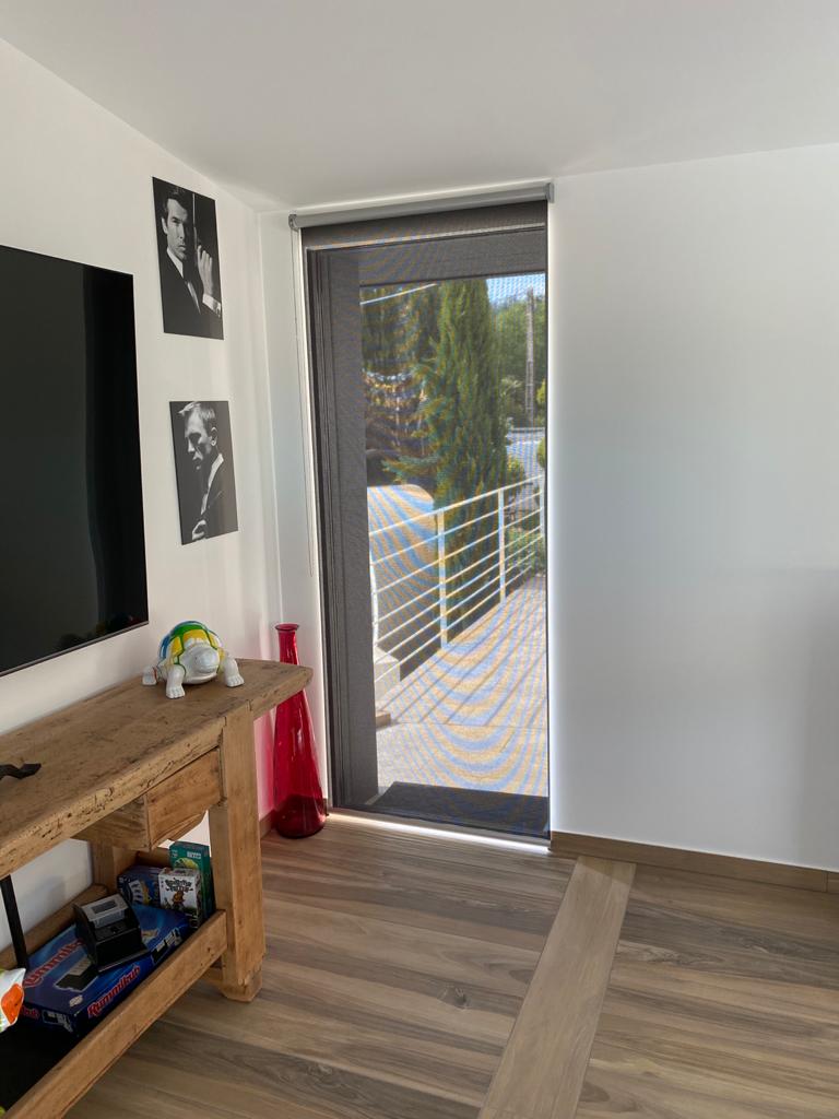 Stores intérieurs dans l'Ain