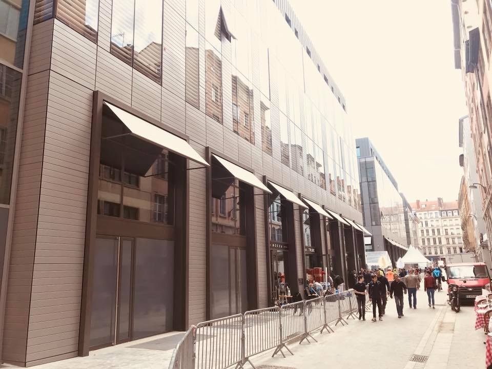 Stores bannettes pour le Grand Hotel Dieu