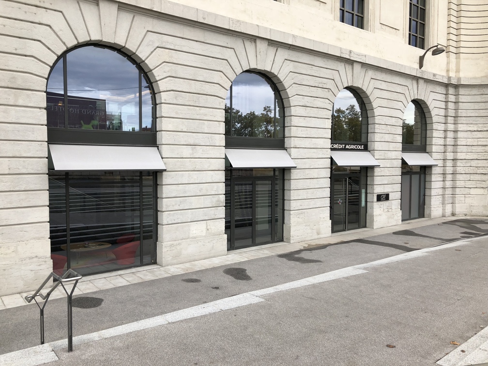 Stores bannettes pour le Grand Hotel Dieu