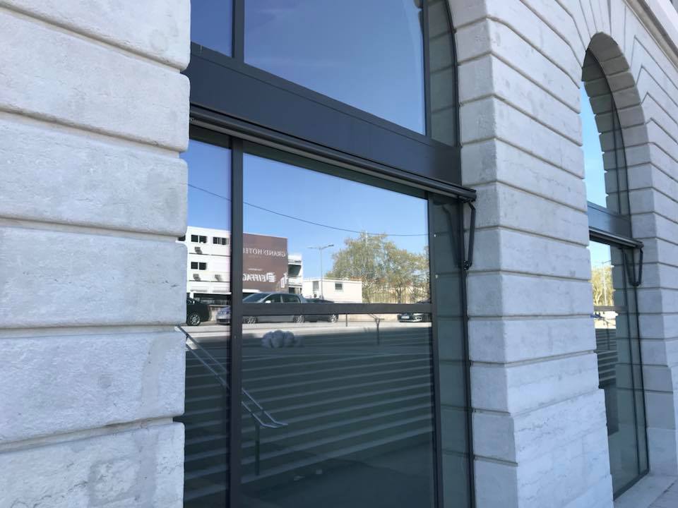 Stores bannettes pour le Grand Hotel Dieu