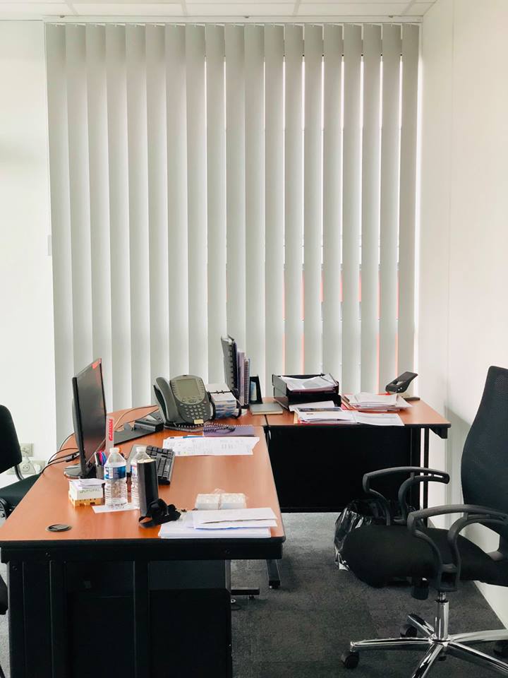 Stores californiens pour maître d'oeuvre dans le Rhône