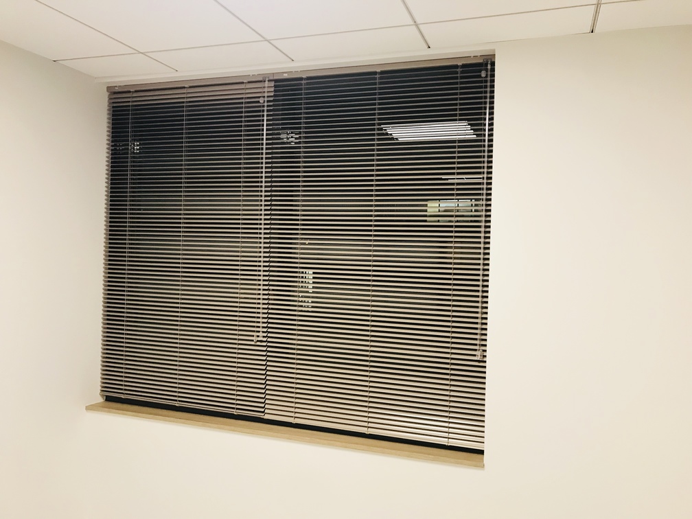 Stores vénitiens pour maître d'oeuvre dans le Rhône